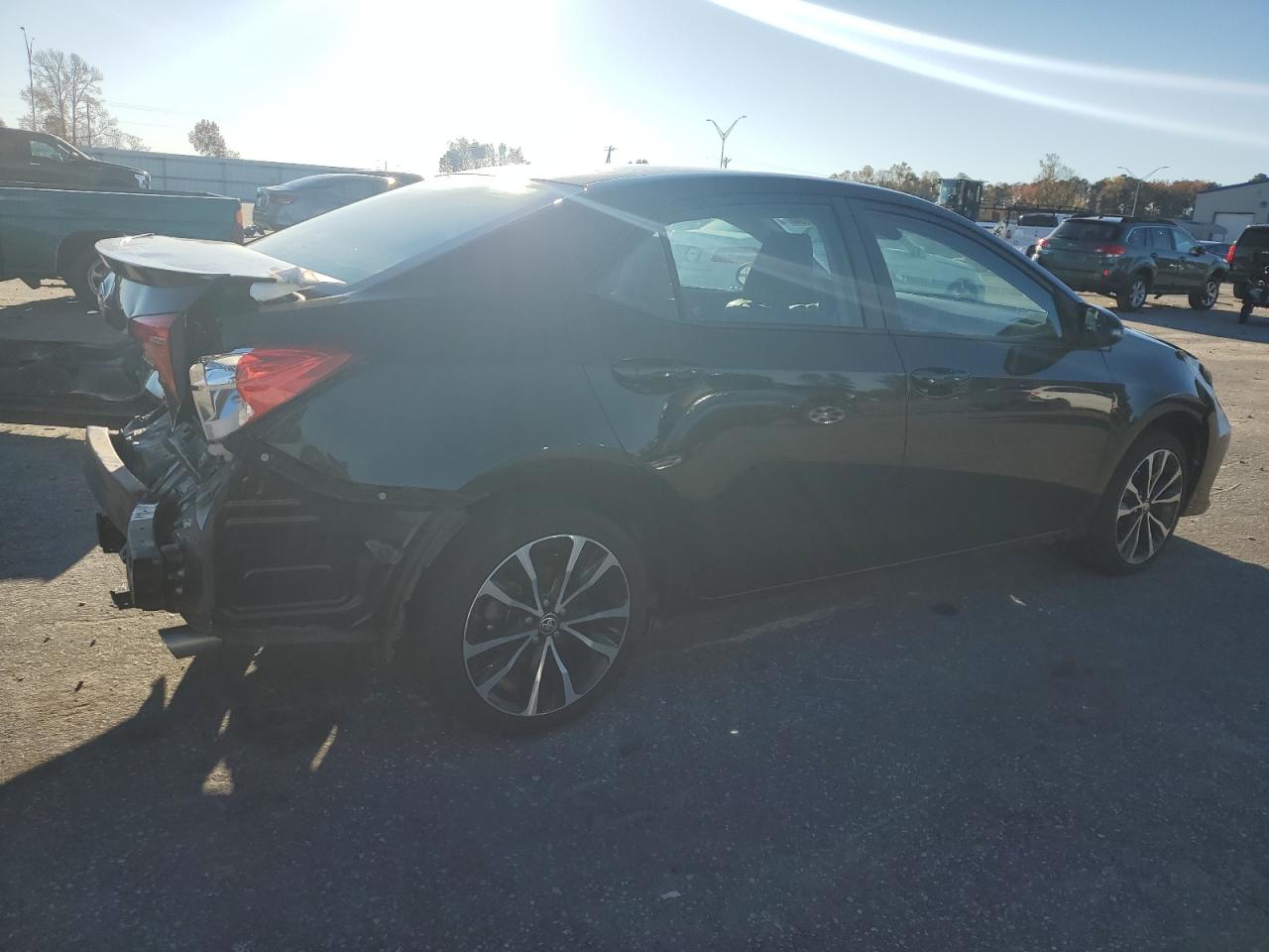 VIN 5YFBURHE4HP681251 2017 TOYOTA COROLLA no.3