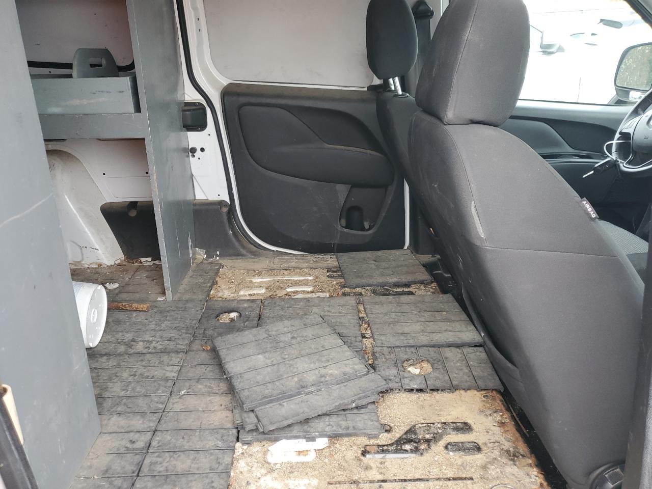 2016 RAM ProMaster City - Image 11