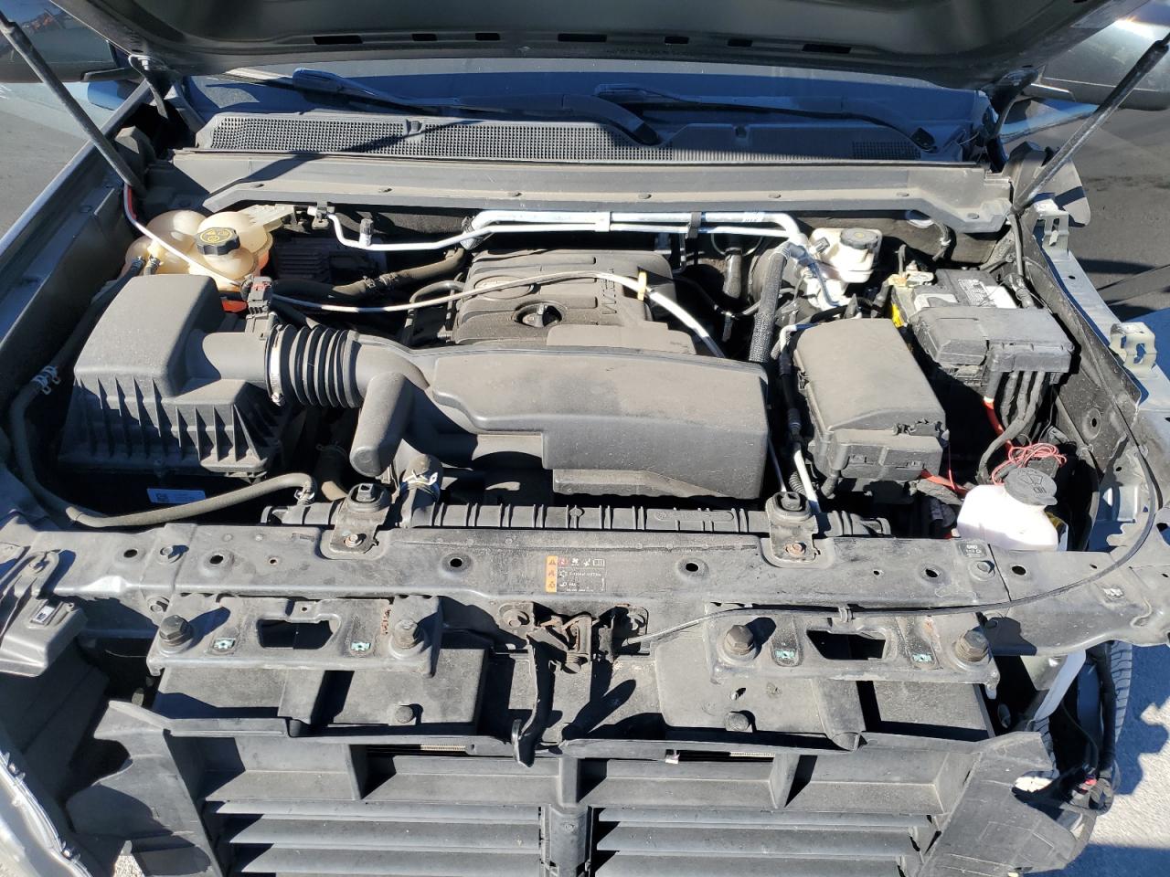 2018 Chevrolet Colorado - Image 11