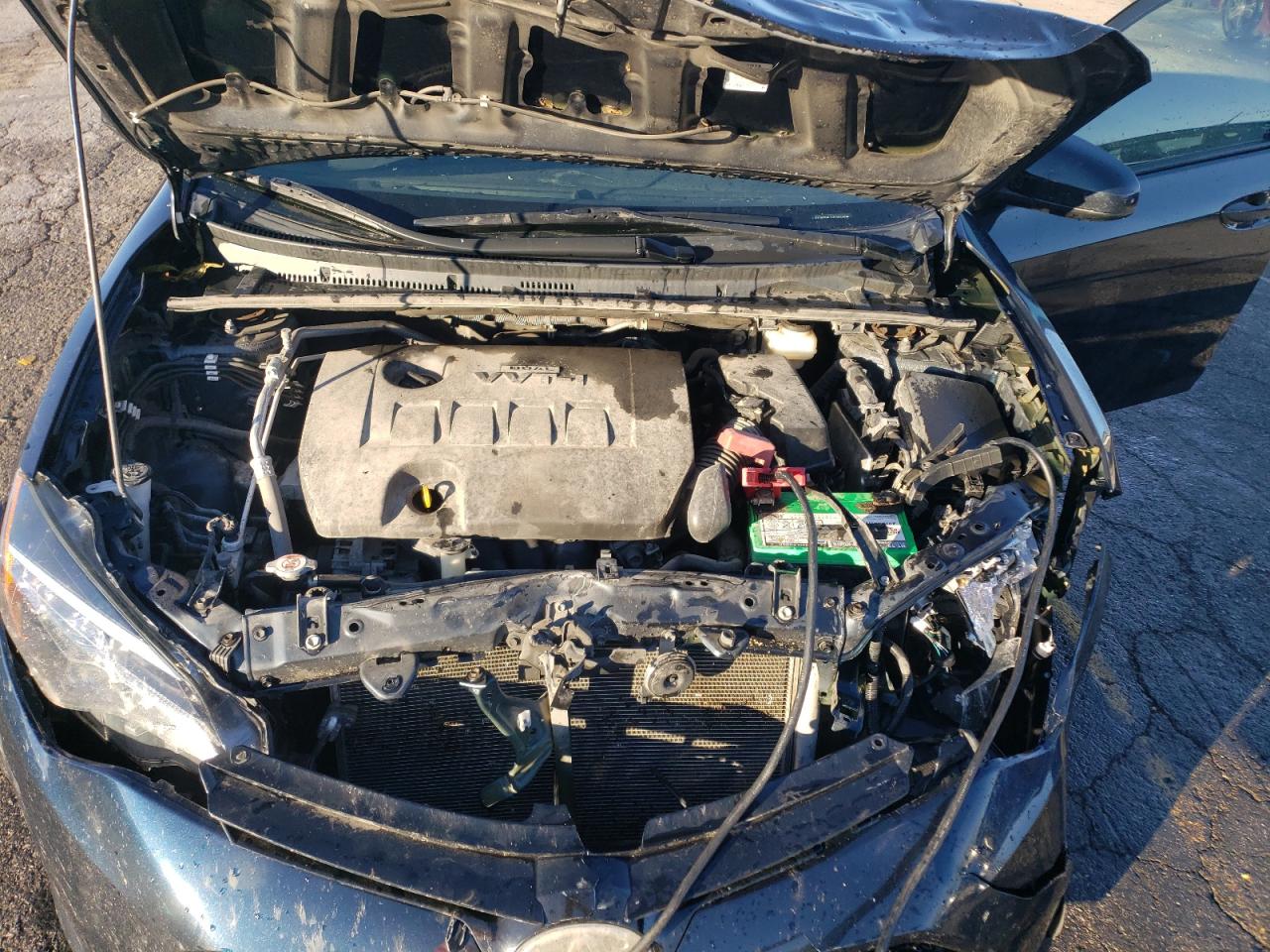 2018 Toyota Corolla - Image 11
