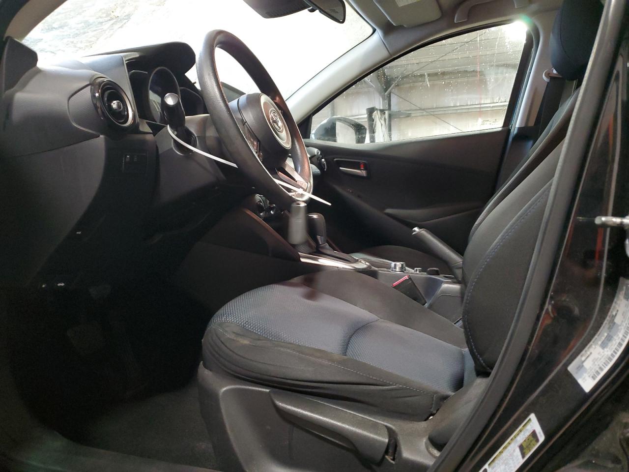 2019 Toyota Yaris - Image 7