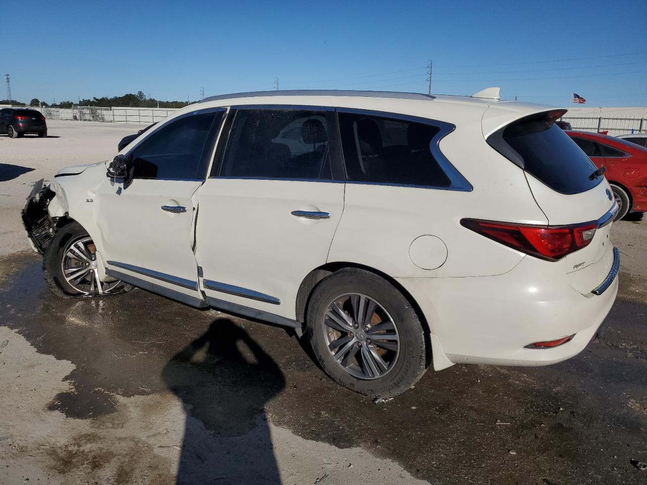 2017 Infiniti QX60 - Image 2