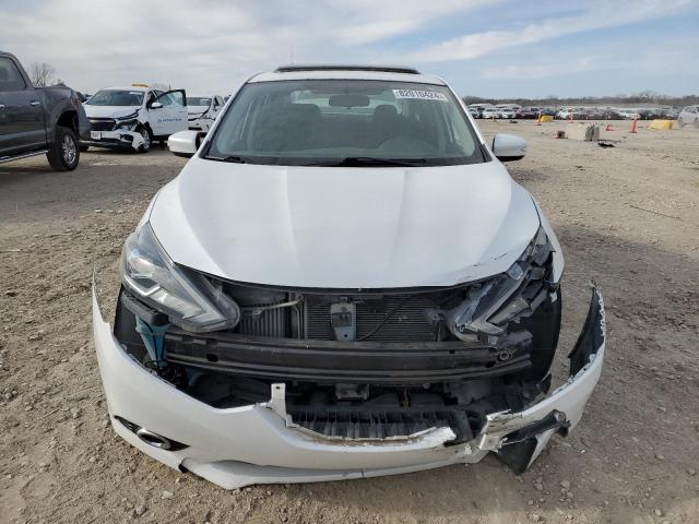  NISSAN SENTRA 2017 Biały