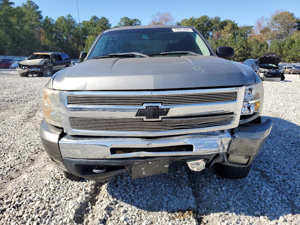 2009 Chevrolet Silverado - Image 5
