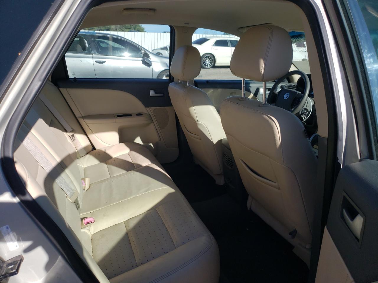 2008 Mercury Sable Premier VIN: 1MEHM42W98G600470 Lot: 81026974