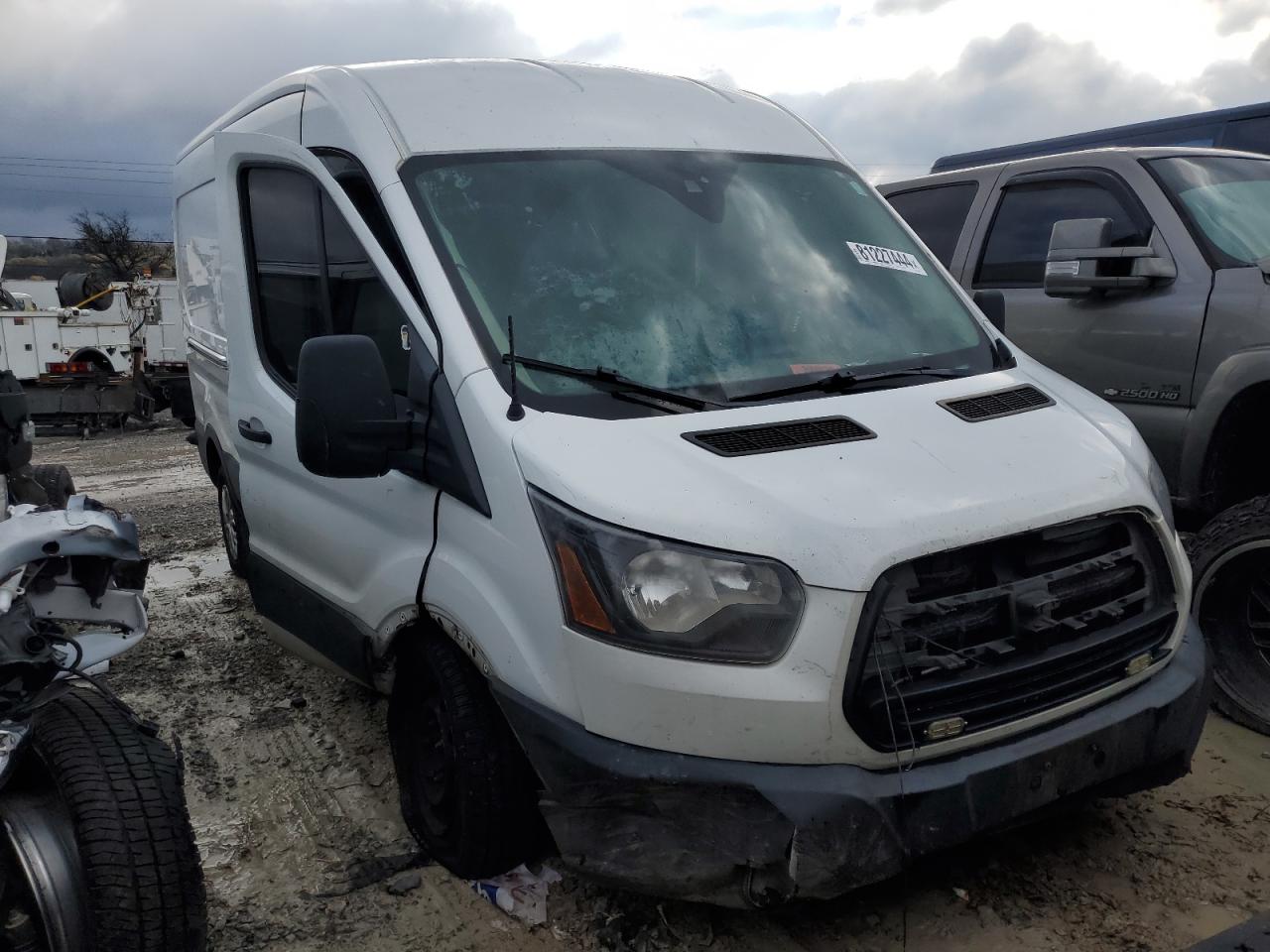 VIN 1FTBW2CM7KKB70235 2019 FORD TRANSIT no.4