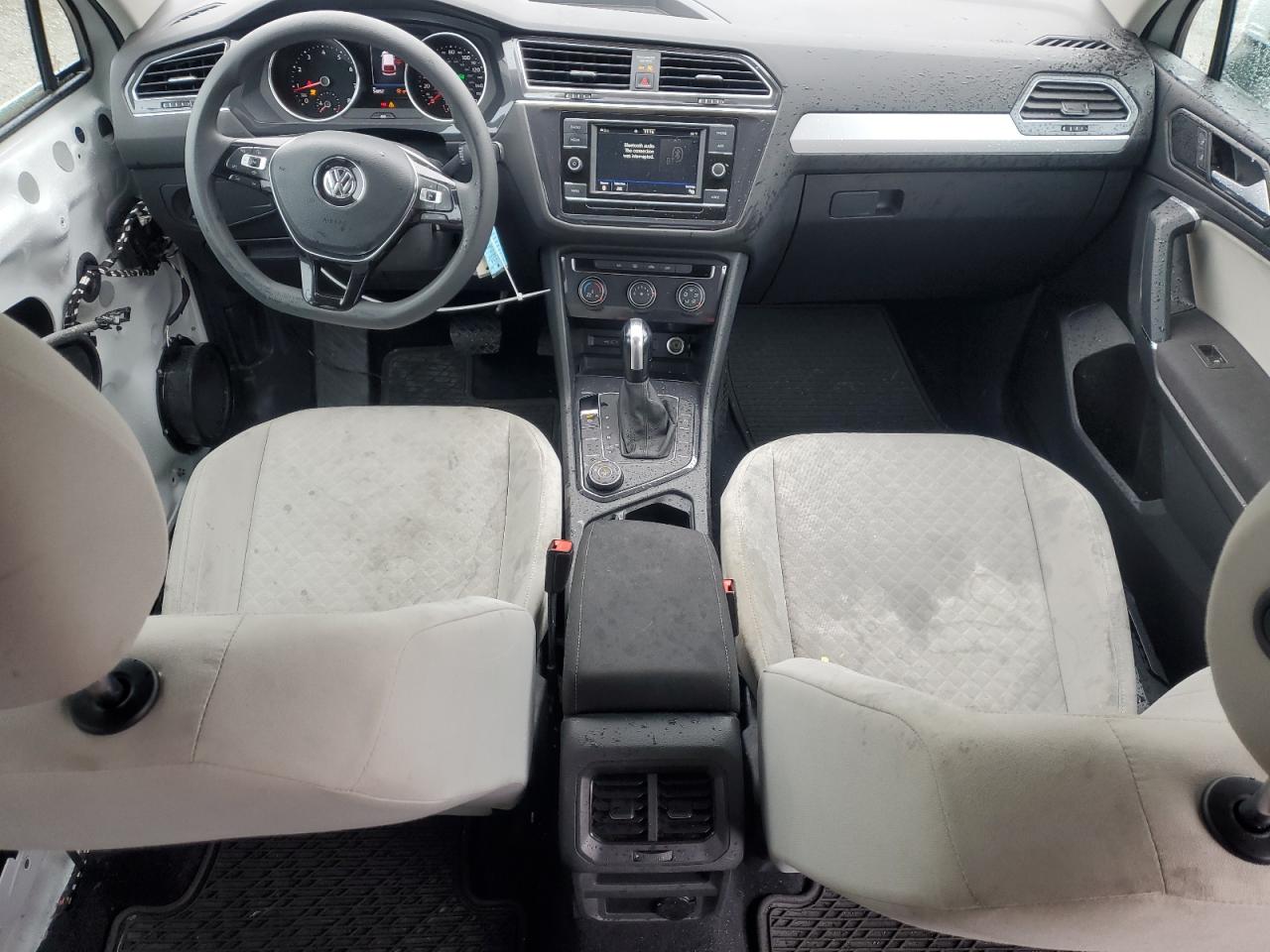 2020 Volkswagen Tiguan - Image 8