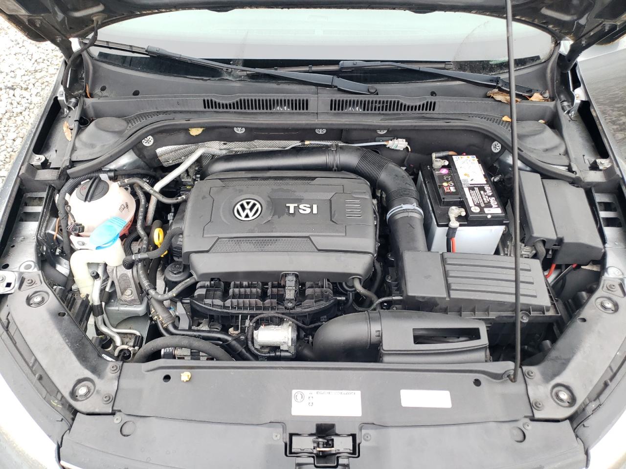 2016 Volkswagen Jetta - Image 11