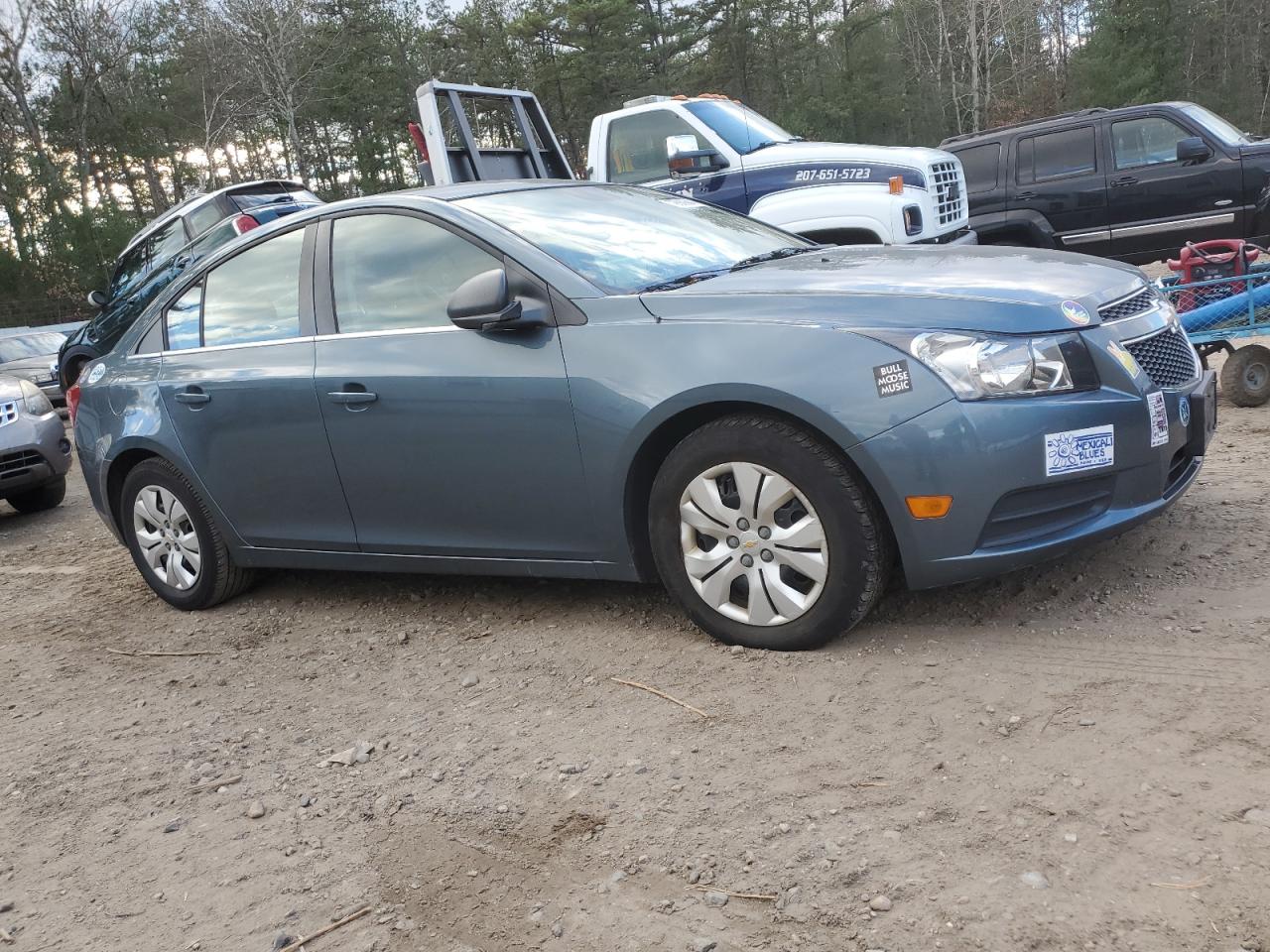 2012 Chevrolet Cruze - Image 4