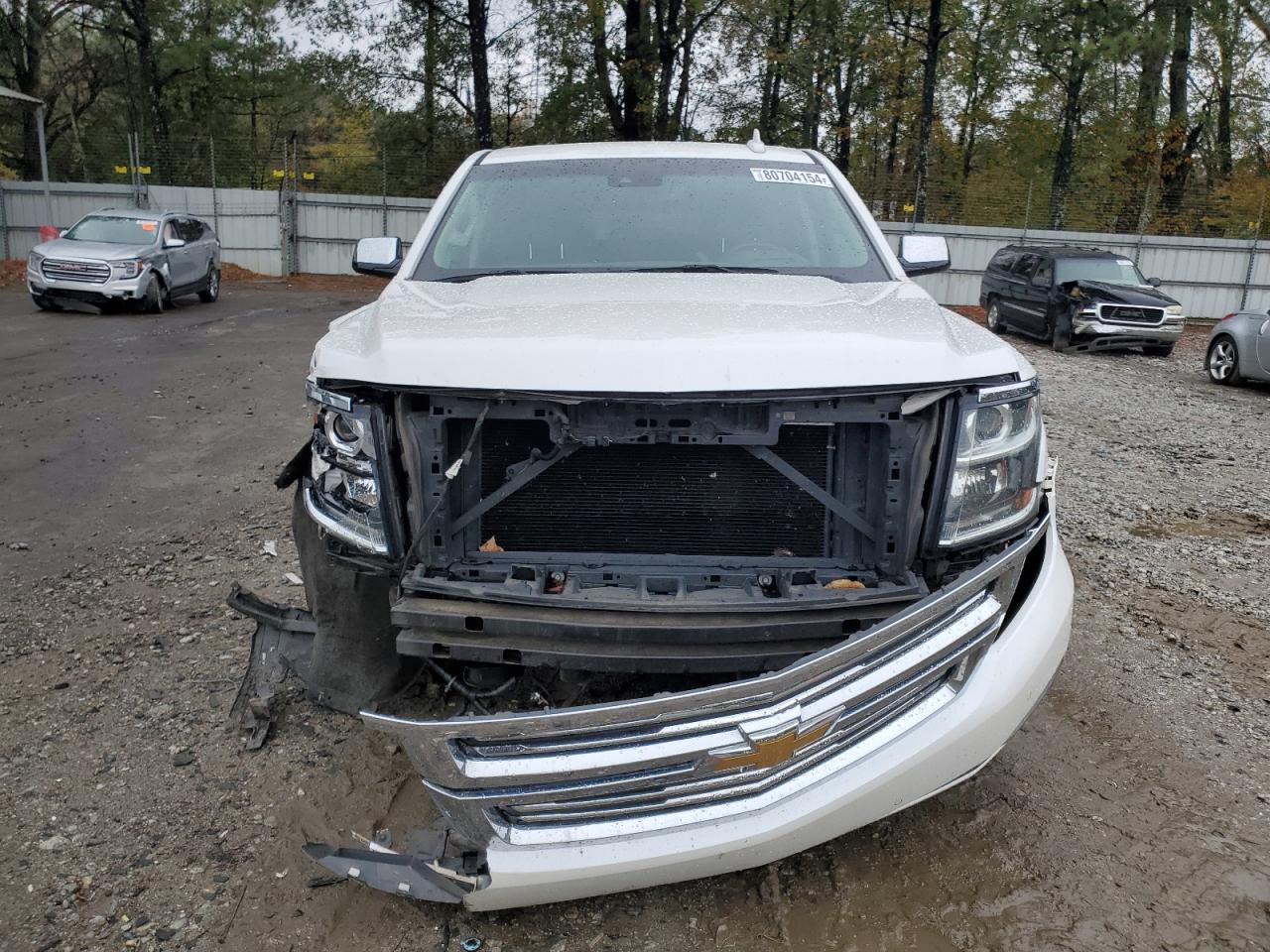 2016 Chevrolet Suburban - Image 5