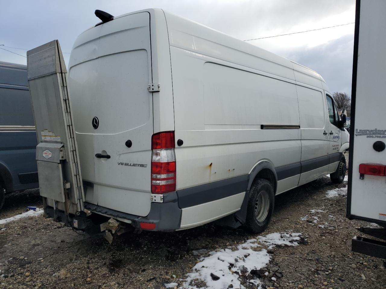 VIN WD3PF4CC7FP141491 2015 MERCEDES-BENZ SPRINTER no.3