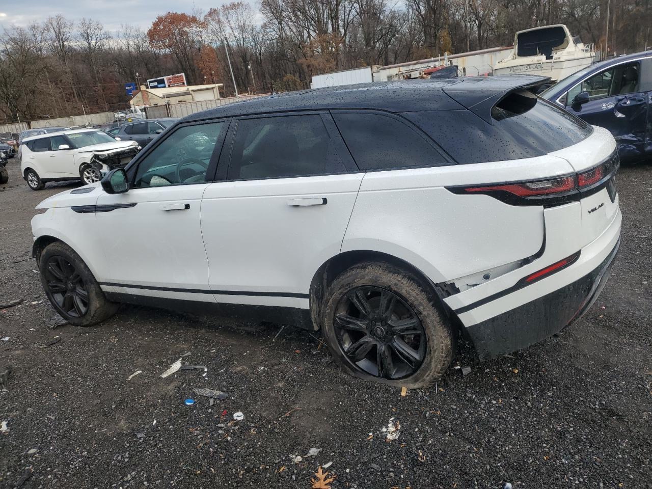 2022 Land Rover Range Rover - Image 2