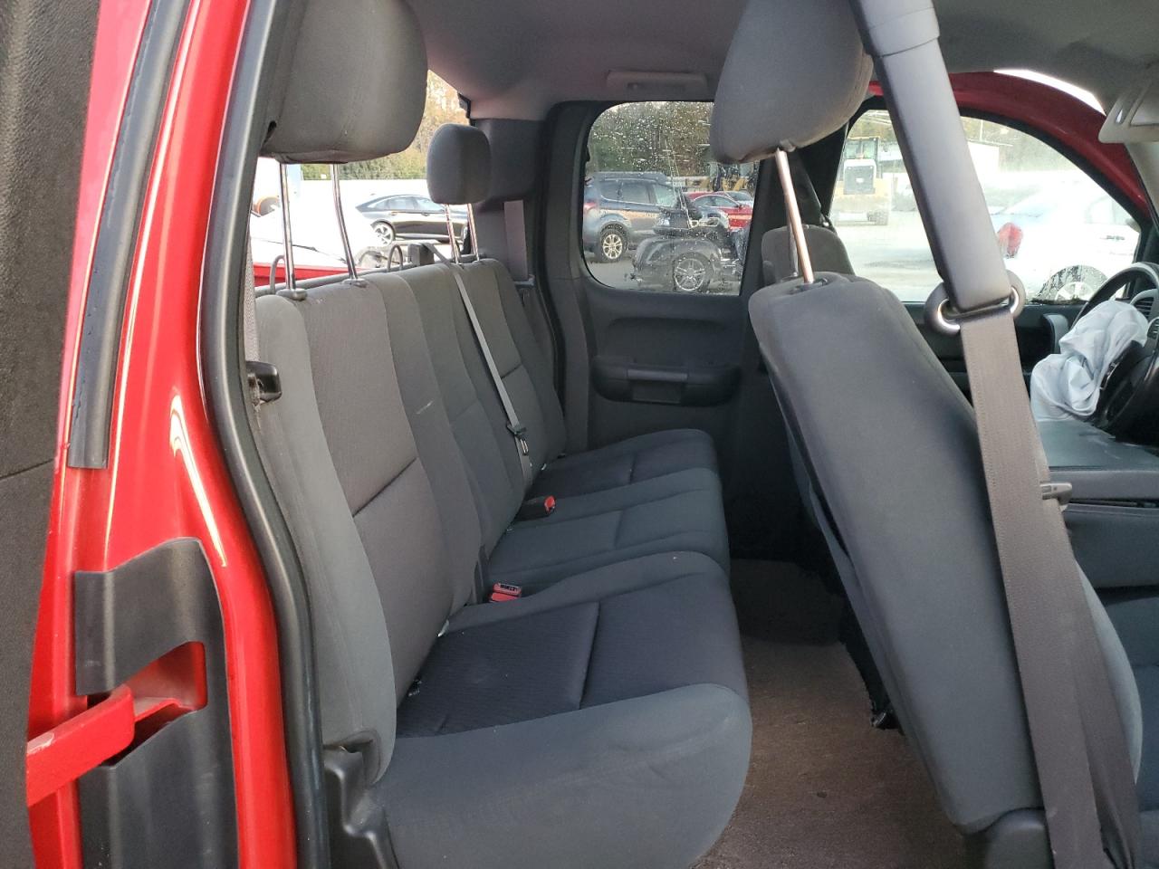 2009 Chevrolet Silverado - Image 10