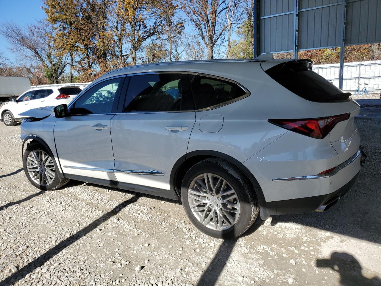 2023 Acura MDX - Image 2