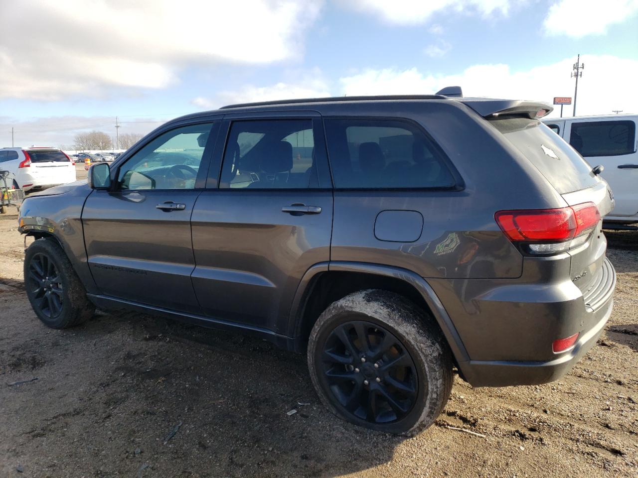 2019 Jeep Grand Cherokee - Image 2
