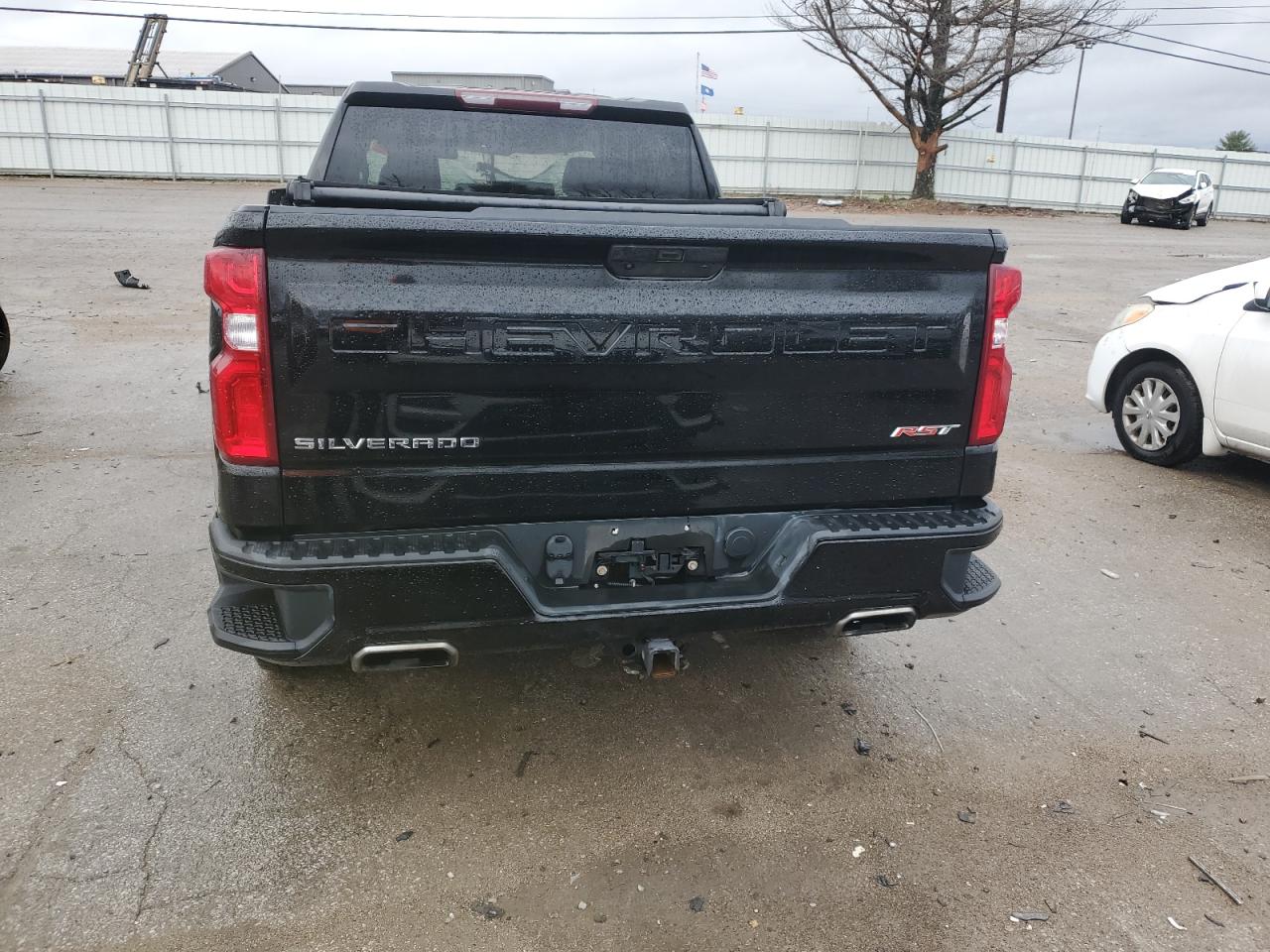 2020 Chevrolet Silverado - Image 6