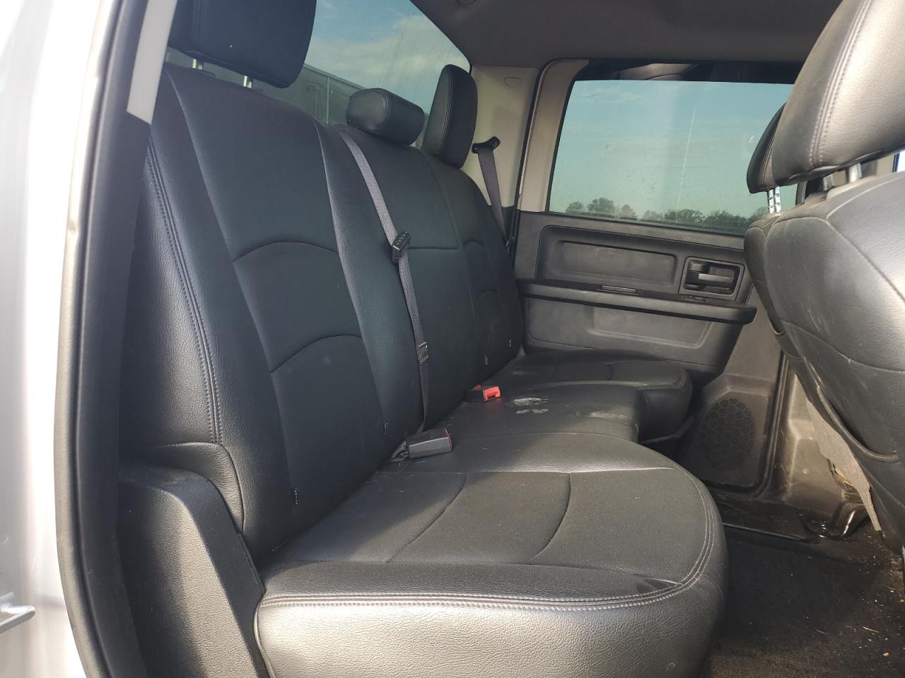 2017 RAM 2500 - Image 10