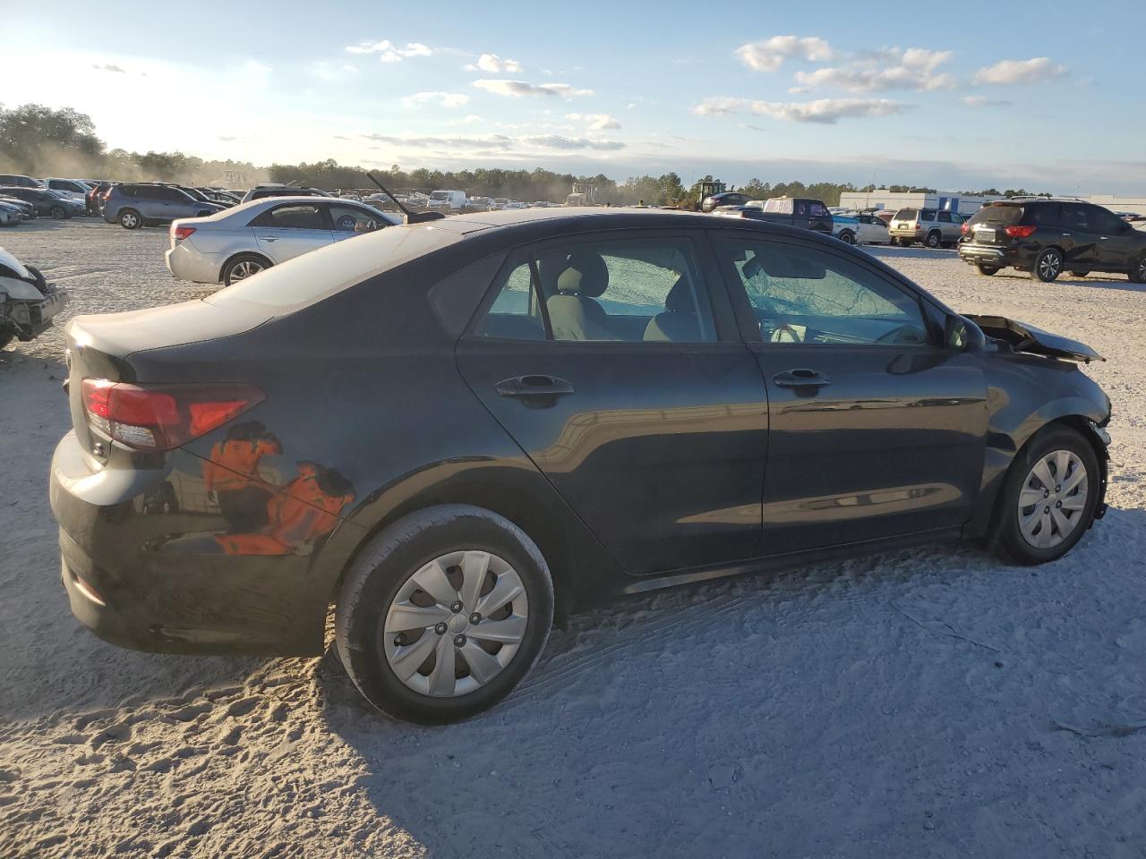 2018 Kia Rio - Image 3