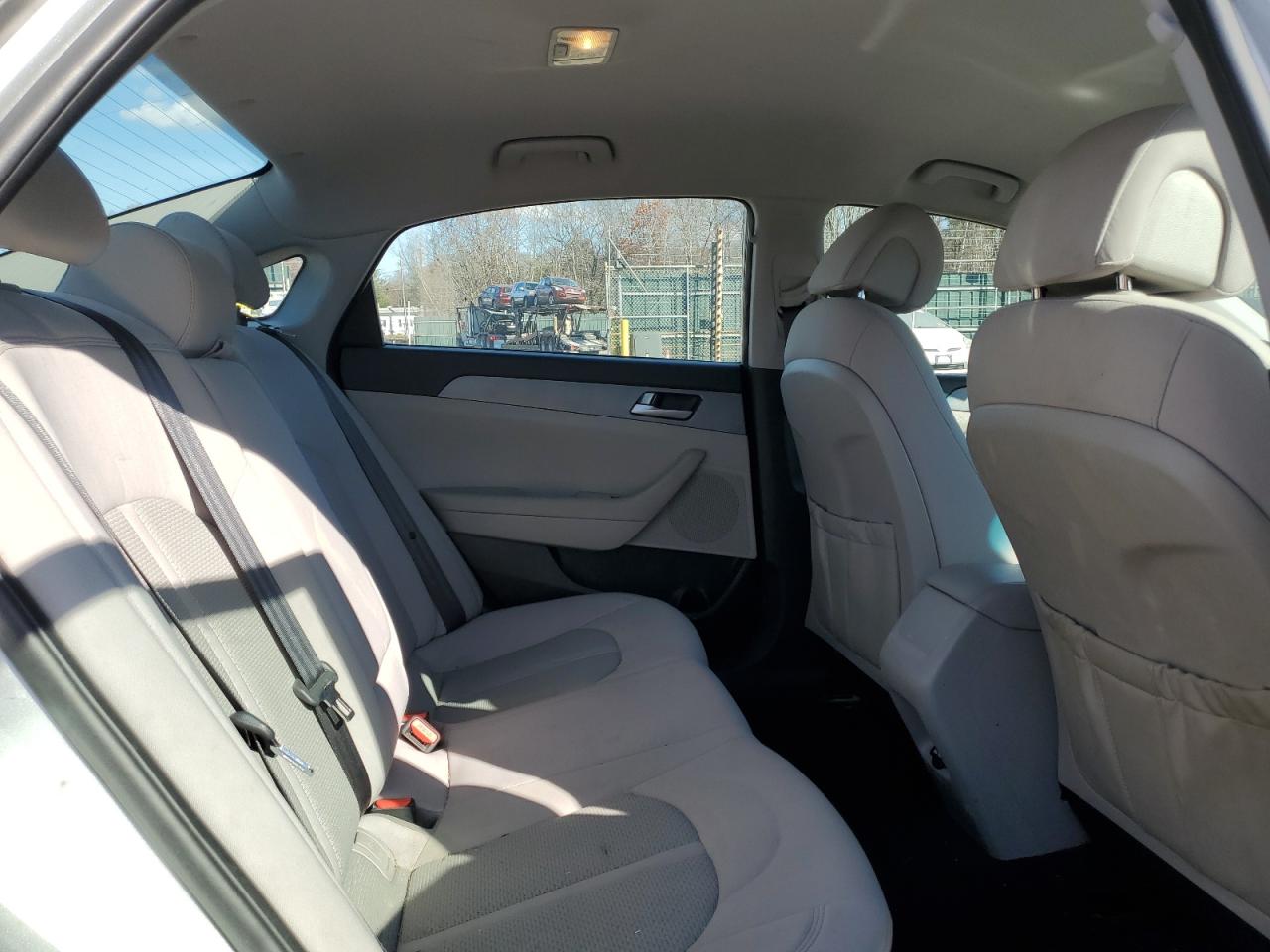 2017 Hyundai Sonata - Image 10