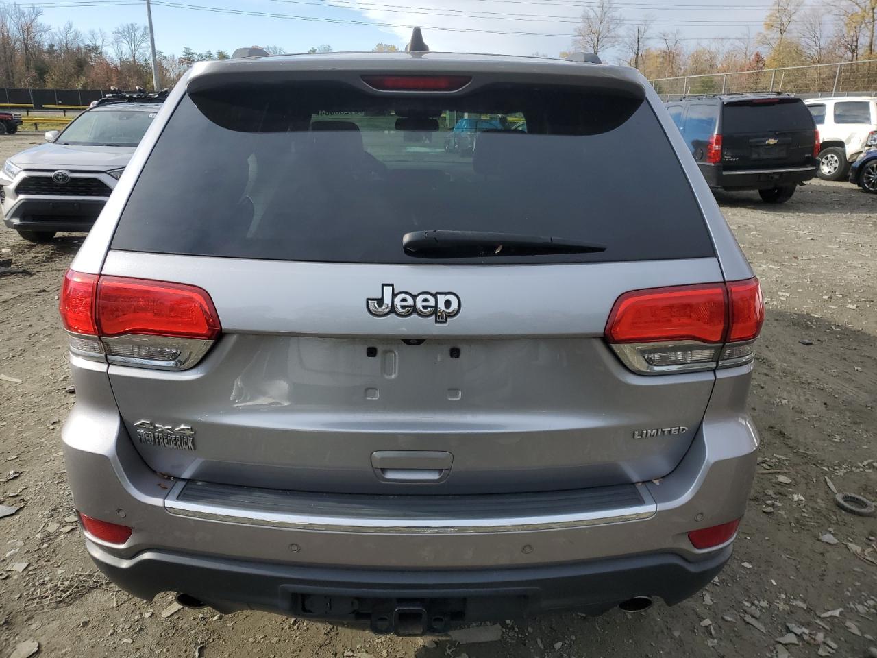 2014 Jeep Grand Cherokee - Image 6