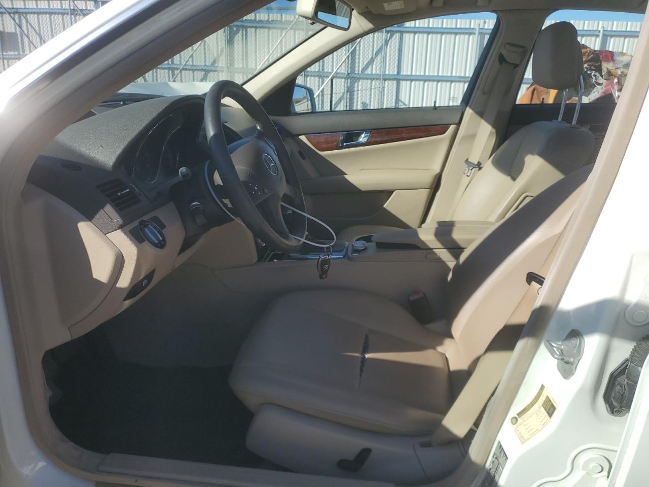 2010 Mercedes-Benz C 300 4Matic VIN: WDDGF8BB1AR131791 Lot: 80522104