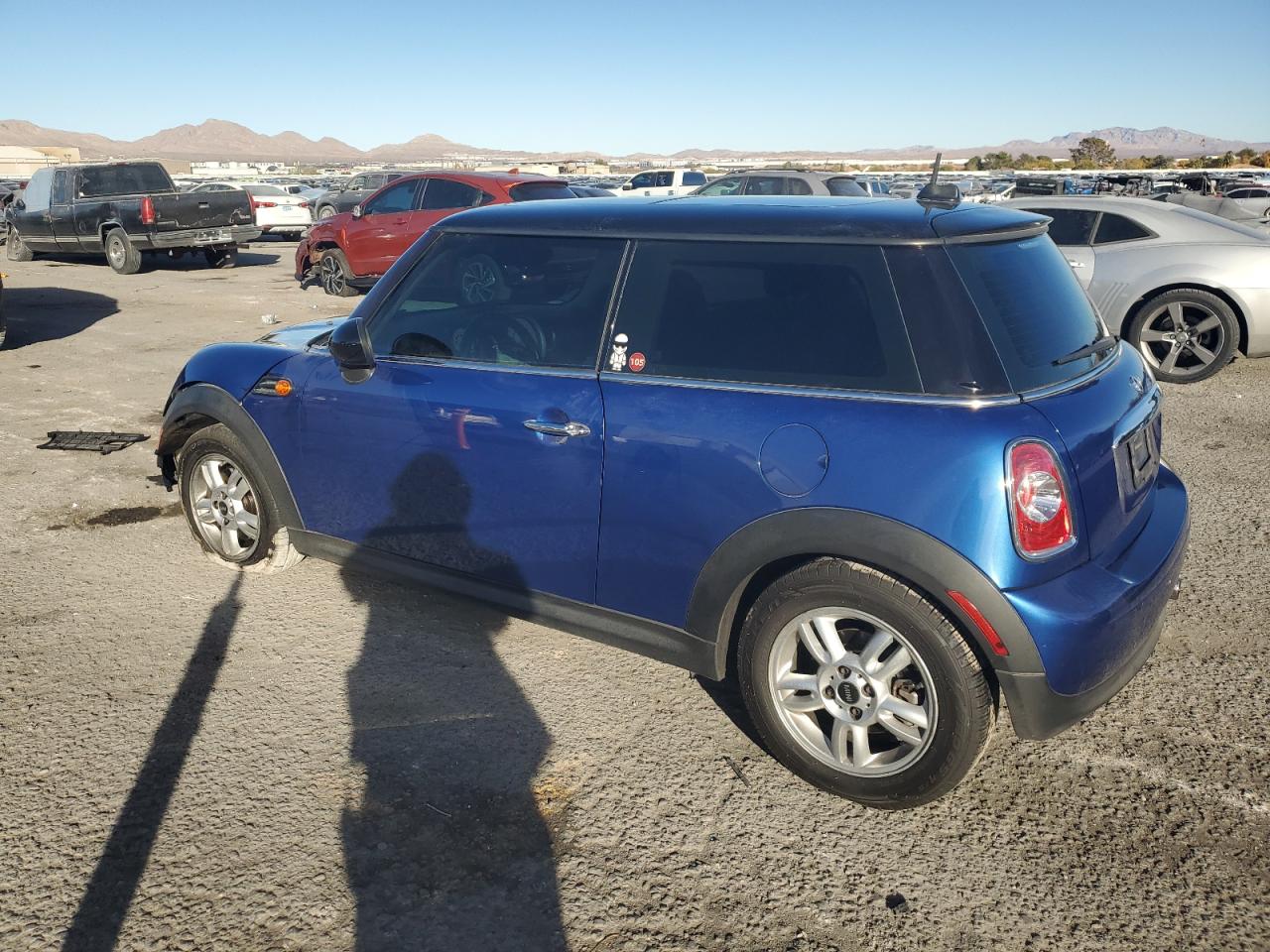 VIN WMWSU3C57DT684097 2013 MINI COOPER no.2