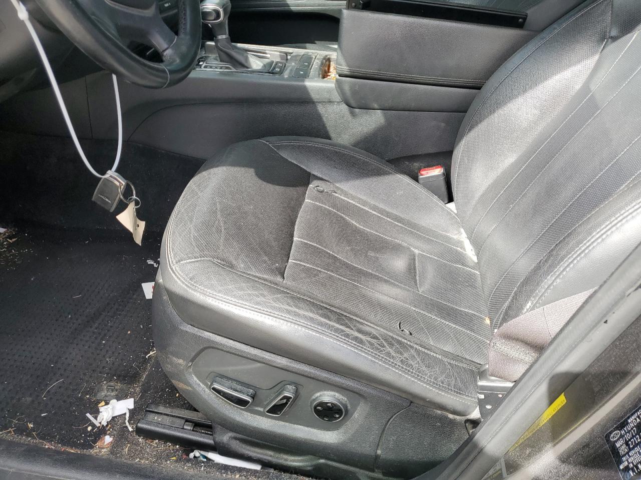 2018 Genesis G80 - Image 7