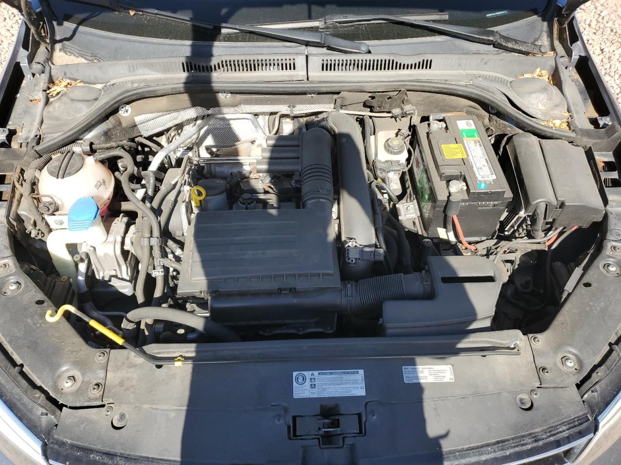 2016 Volkswagen Jetta - Image 11