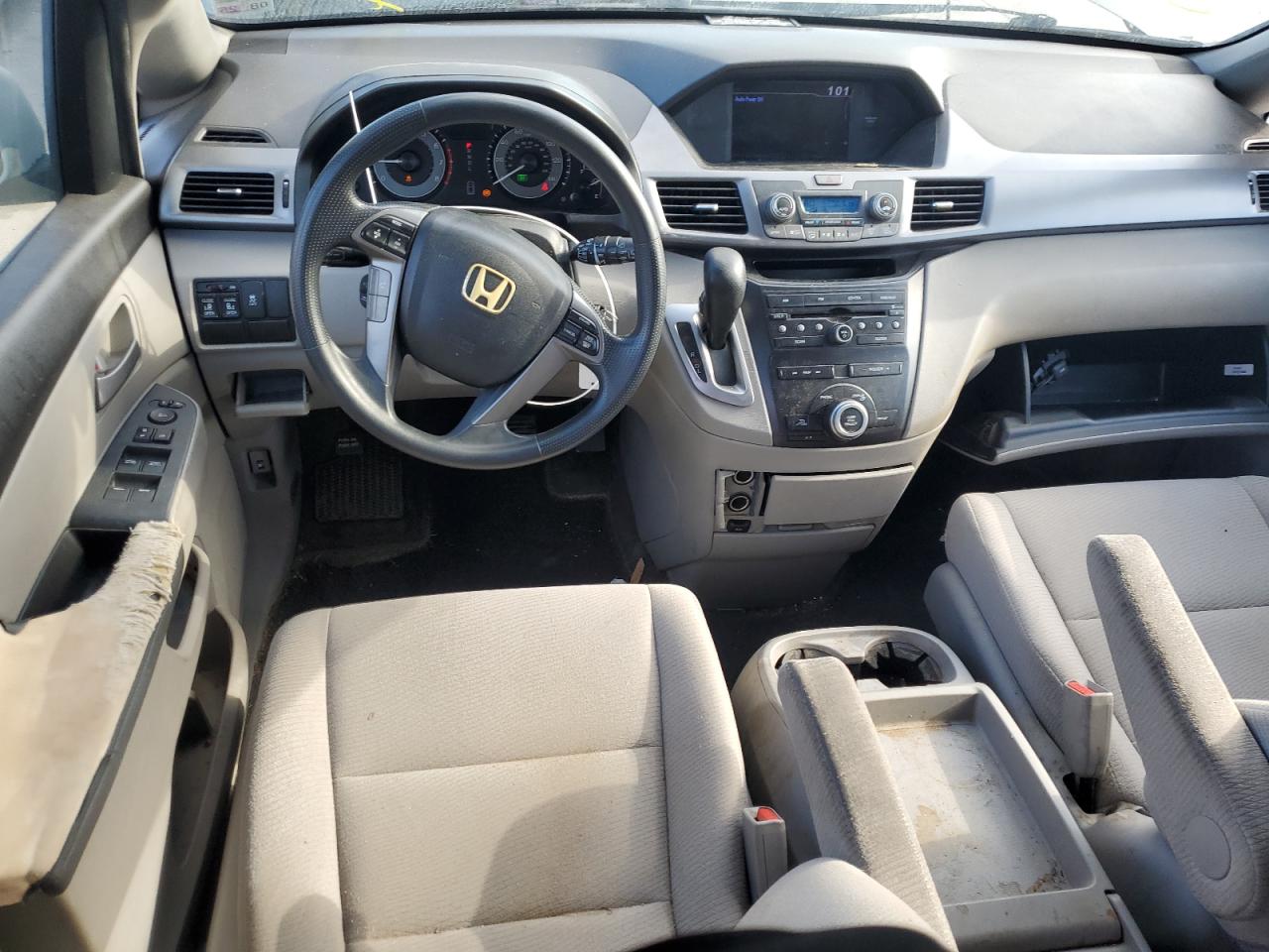 2012 Honda Odyssey - Image 8