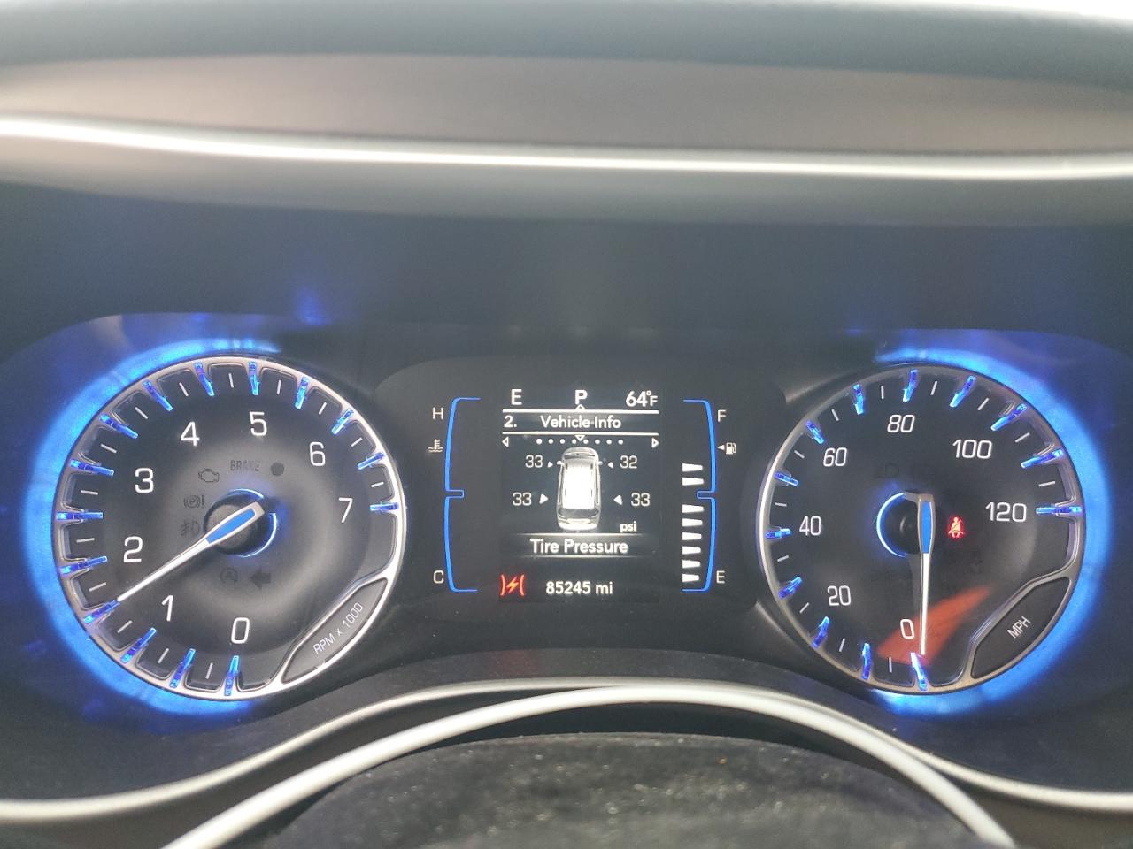 2019 Chrysler Pacifica - Image 9