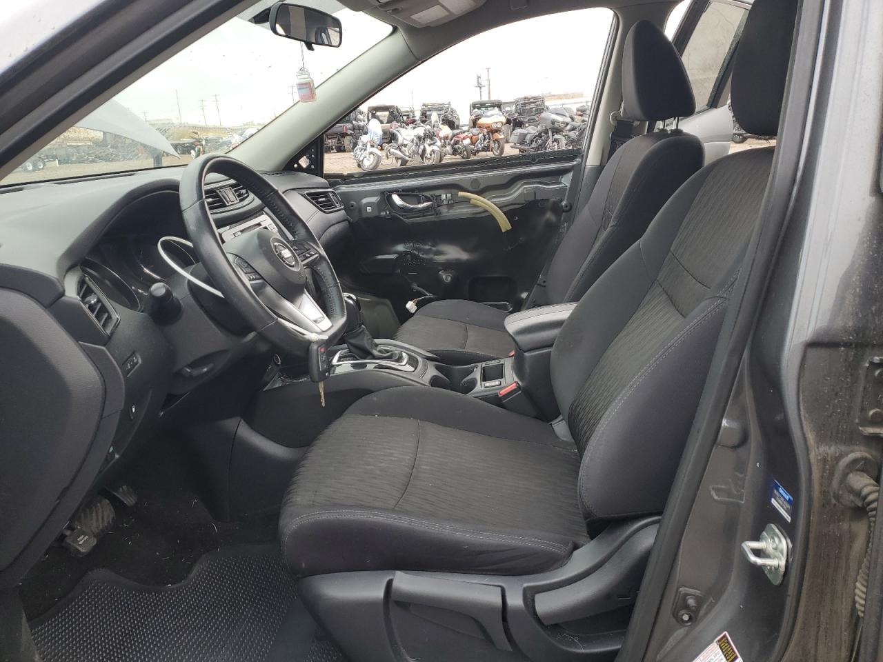2018 Nissan Rogue - Image 7
