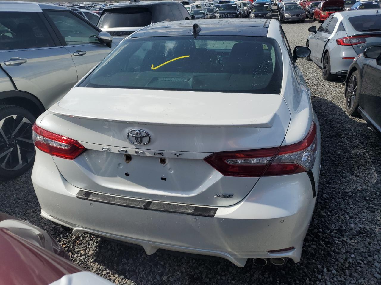 VIN 4T1BZ1HK4JU013964 2018 TOYOTA CAMRY no.6