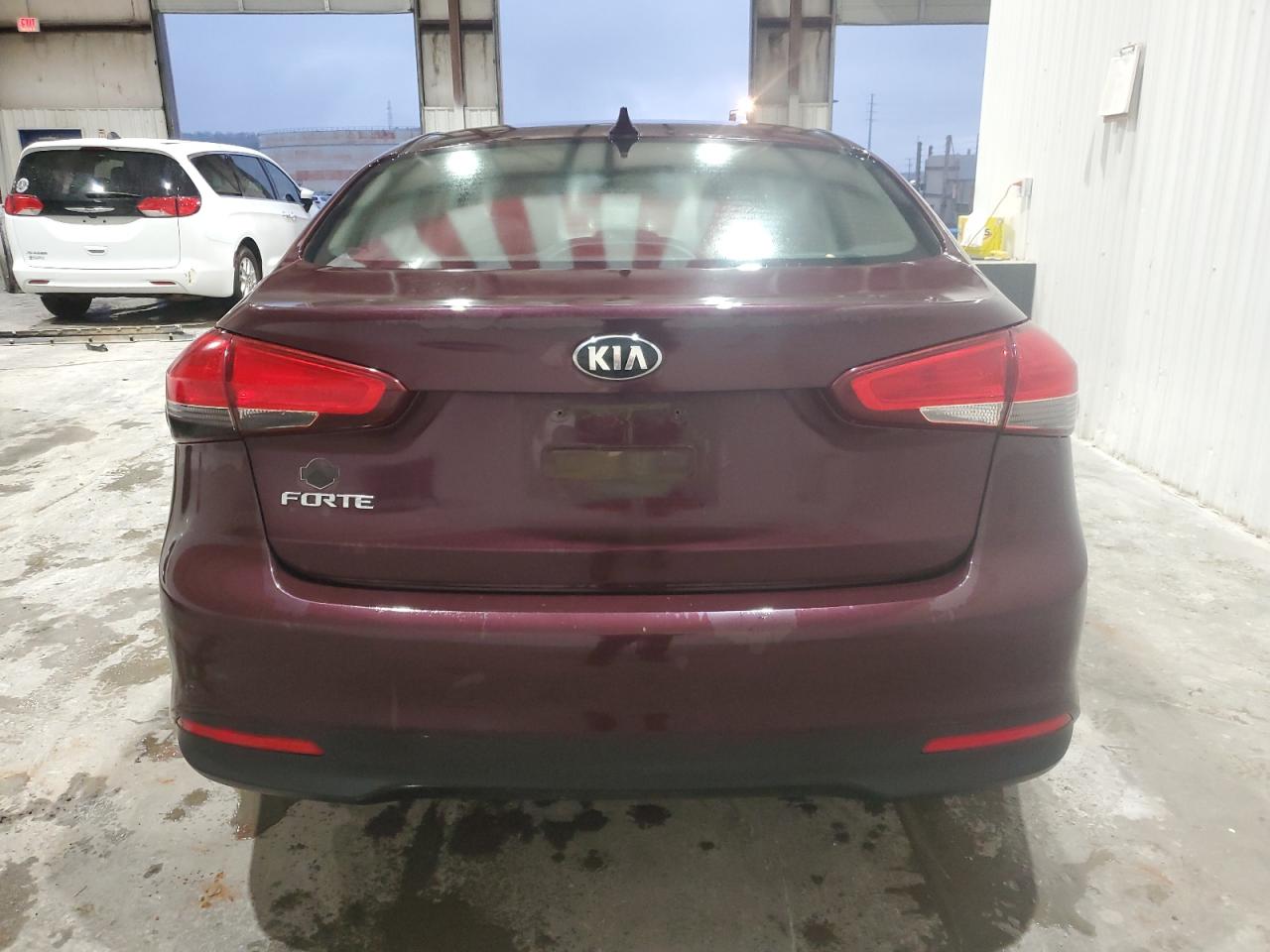 2017 Kia Forte Lx VIN: 3KPFK4A72HE038467 Lot: 80064774