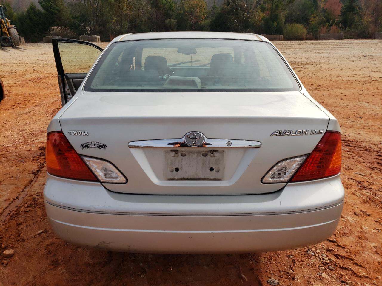 2000 Toyota Avalon Xl VIN: 4T1BF28B6YU061880 Lot: 89692185