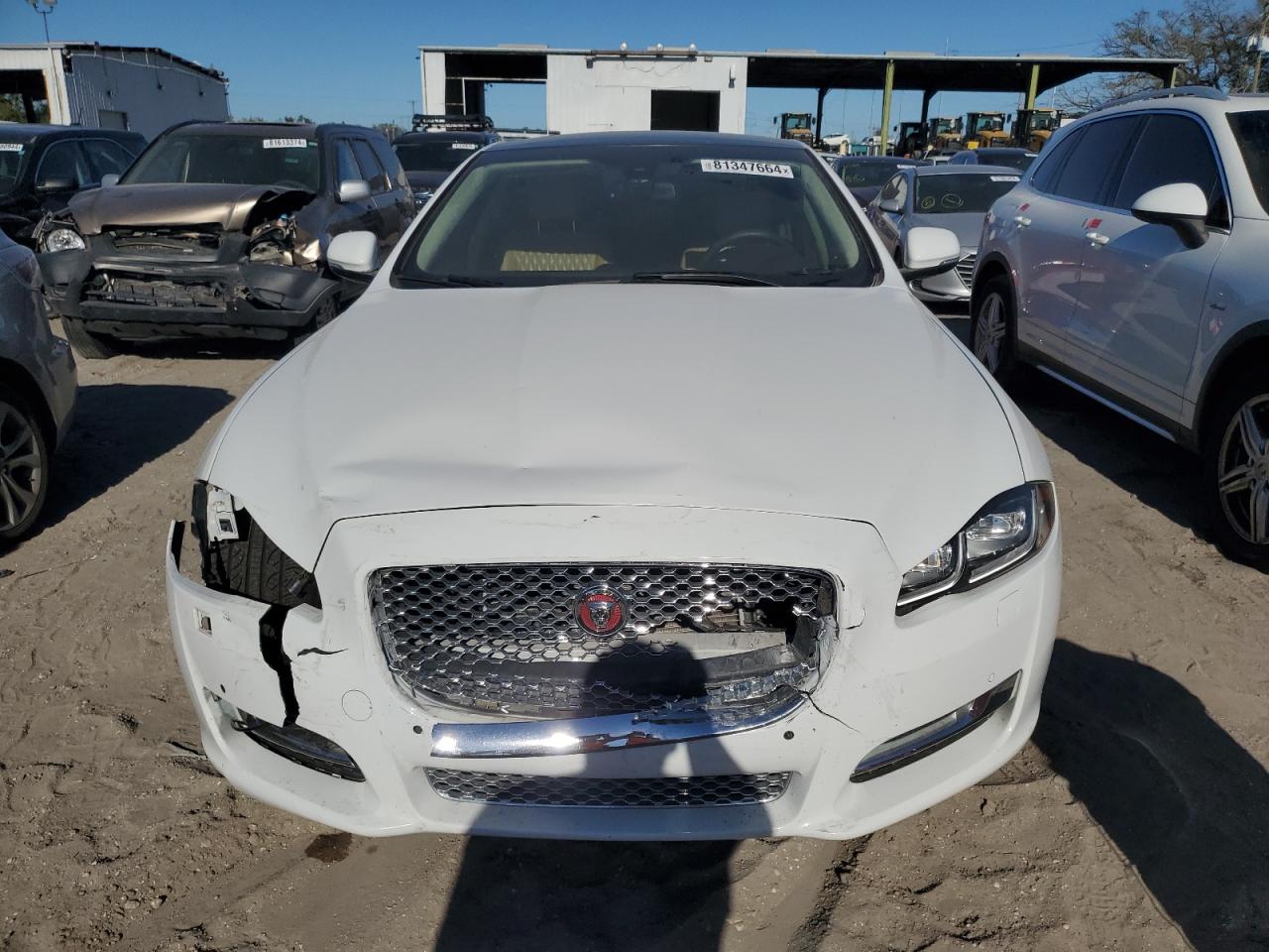 VIN SAJWA2G72G8W00103 2016 JAGUAR XJ no.5