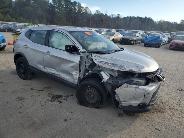  NISSAN ROGUE 2019 Srebrny