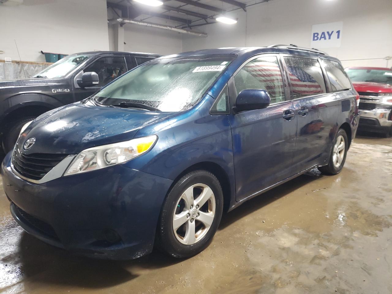 2012 Toyota Sienna - Image 1