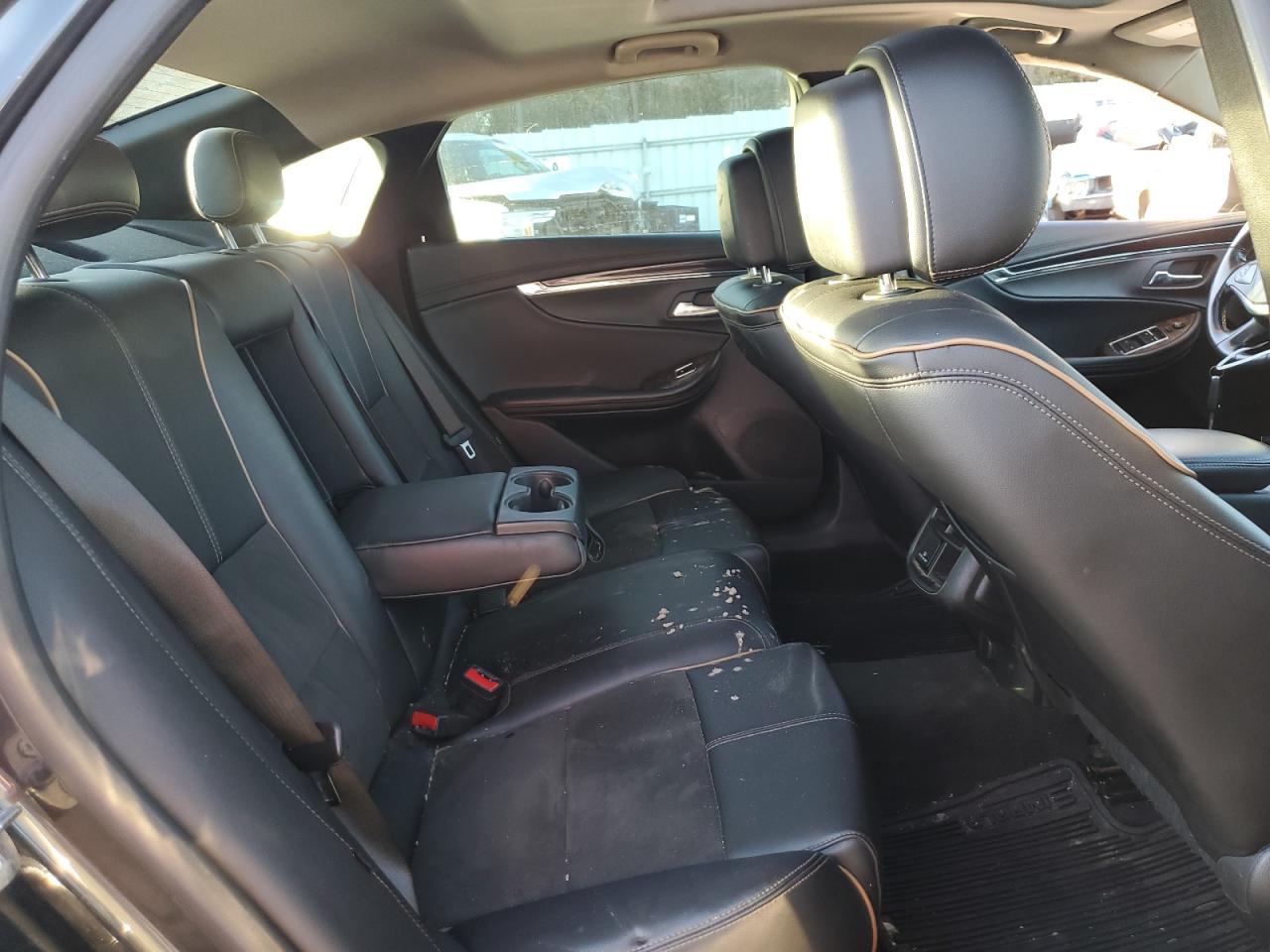 2014 Chevrolet Impala - Image 10