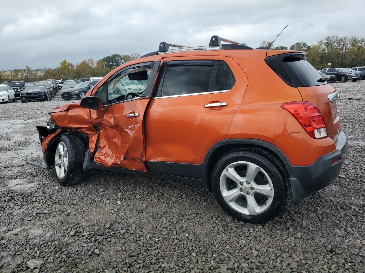 2015 Chevrolet Trax - Image 2