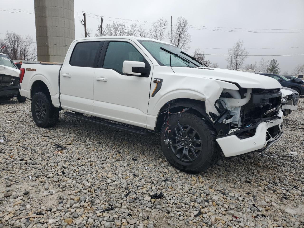 2023 Ford F-150 - Image 4