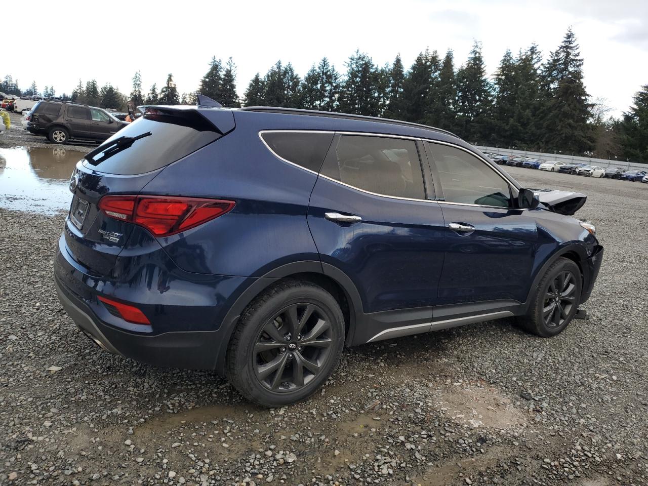 2018 Hyundai Santa Fe - Image 3