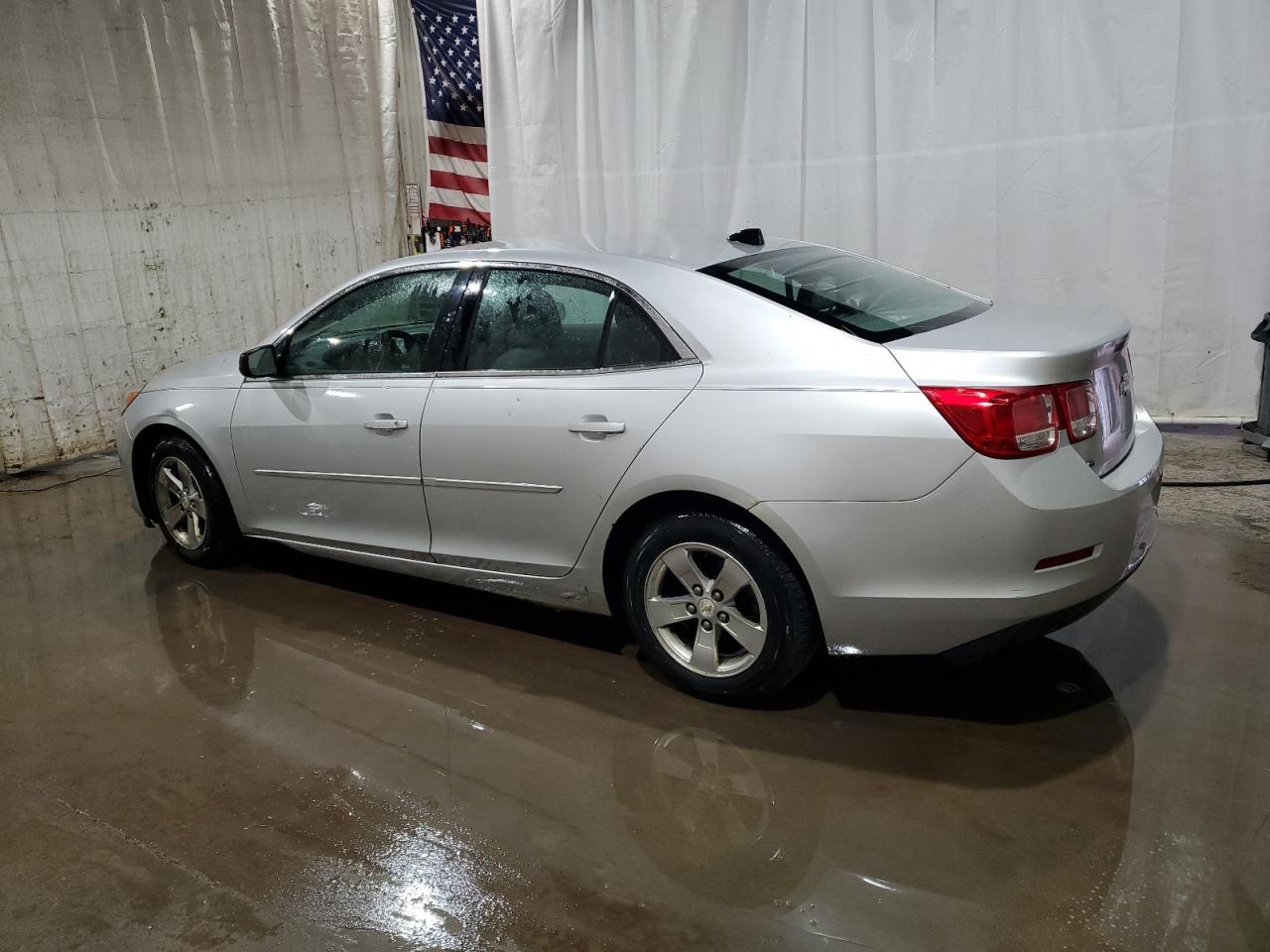 2014 Chevrolet Malibu - Image 2