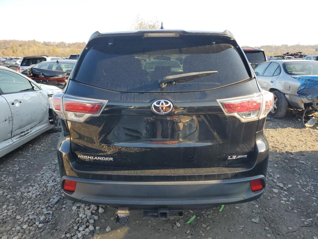 2016 Toyota Highlander Le VIN: 5TDBKRFH0GS235588 Lot: 80575594