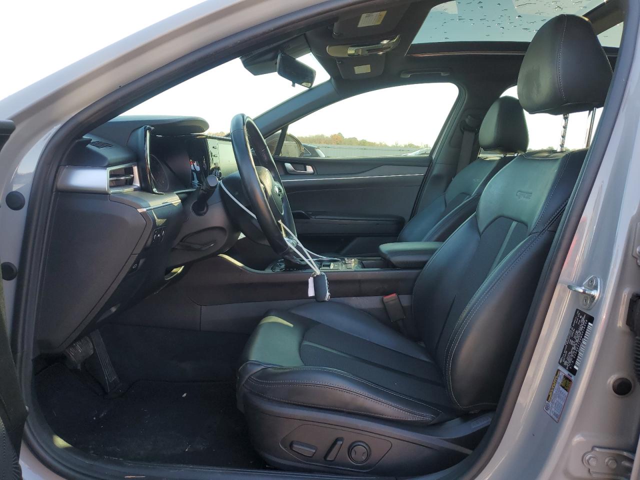 2021 Kia K5 - Image 7