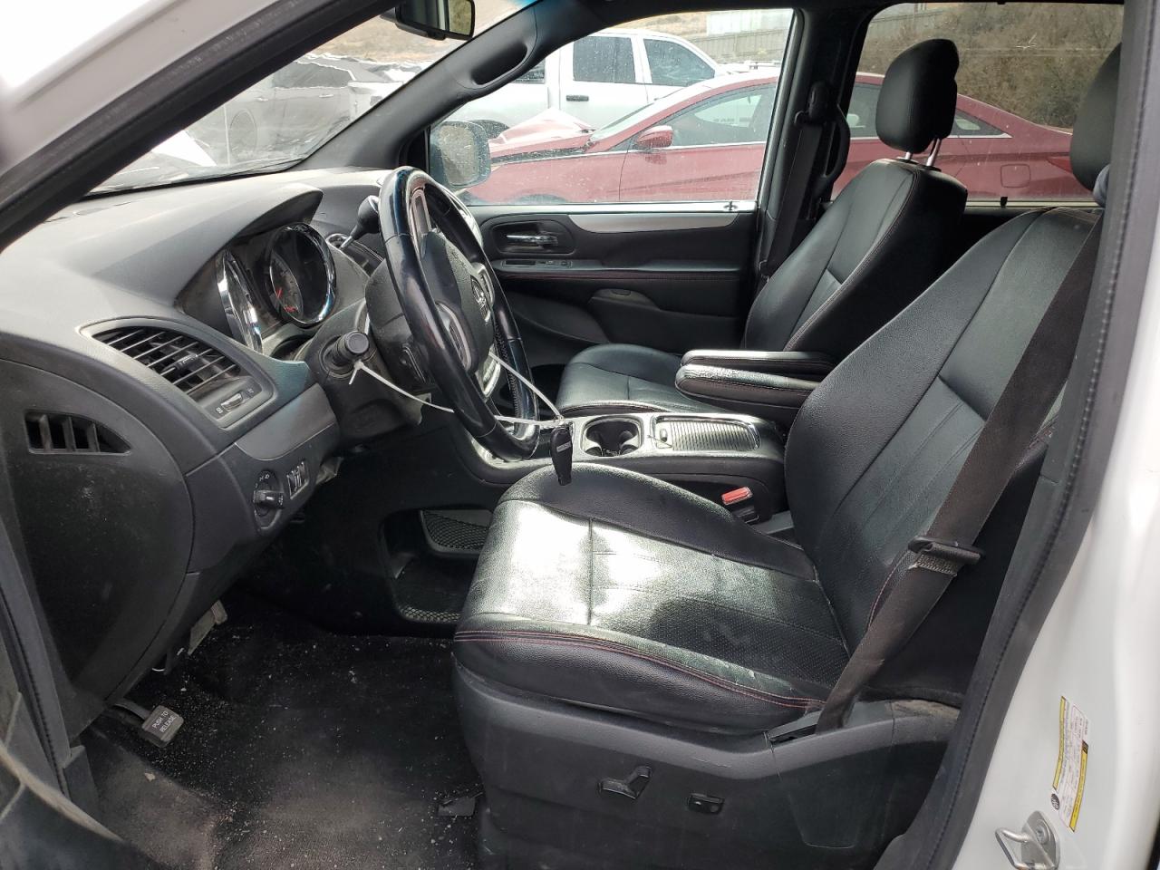 2017 Dodge Caravan - Image 7