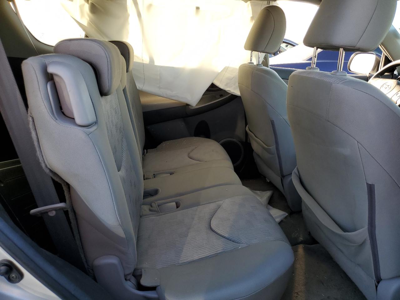 2011 Toyota RAV 4 - Image 12