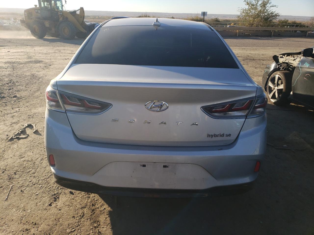 2018 Hyundai Sonata Hybrid VIN: KMHE24L39JA086803 Lot: 80312534