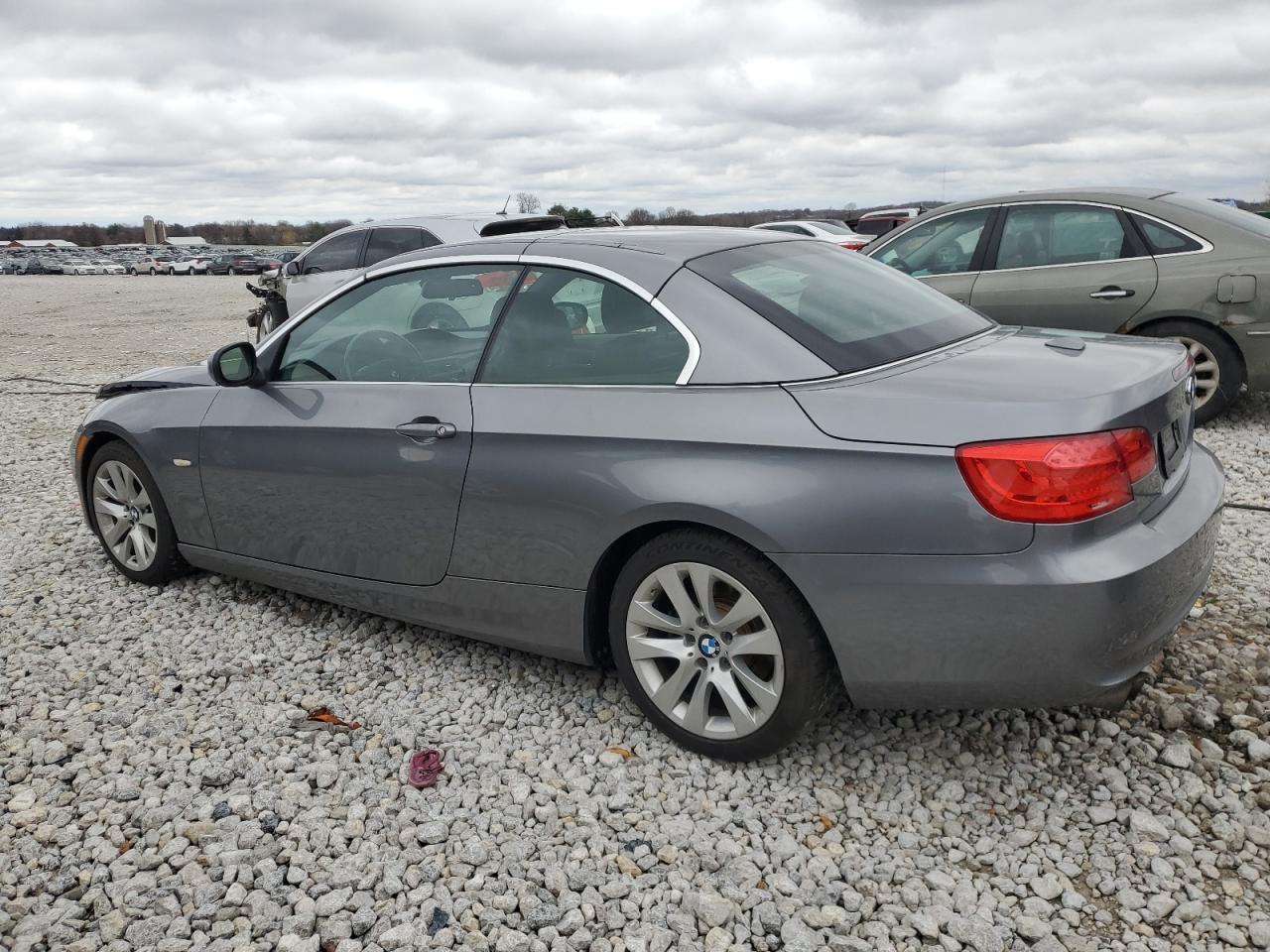 VIN WBADW7C51DE732160 2013 BMW 3 SERIES no.2