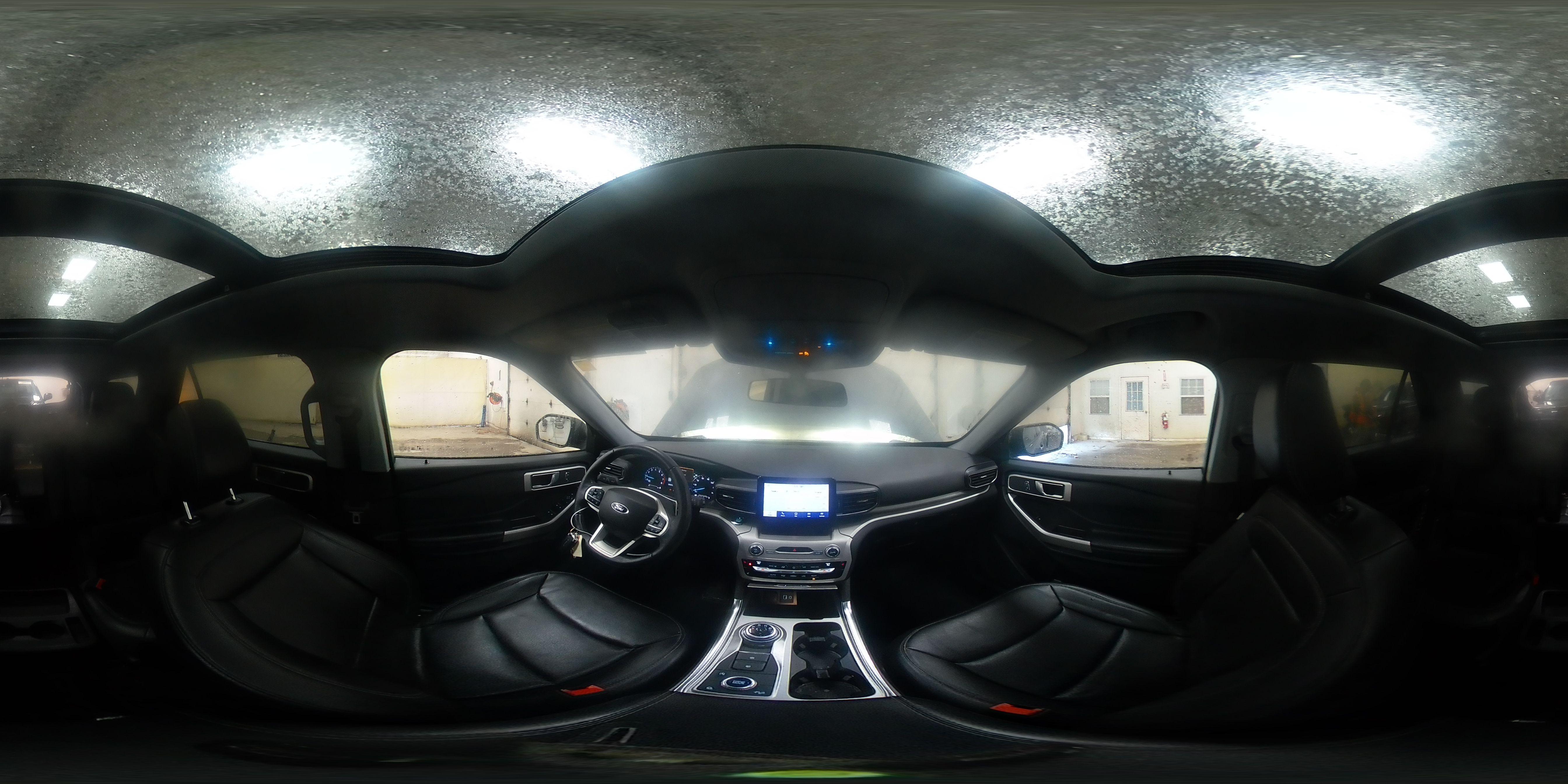 2021 Ford Explorer - Image 16