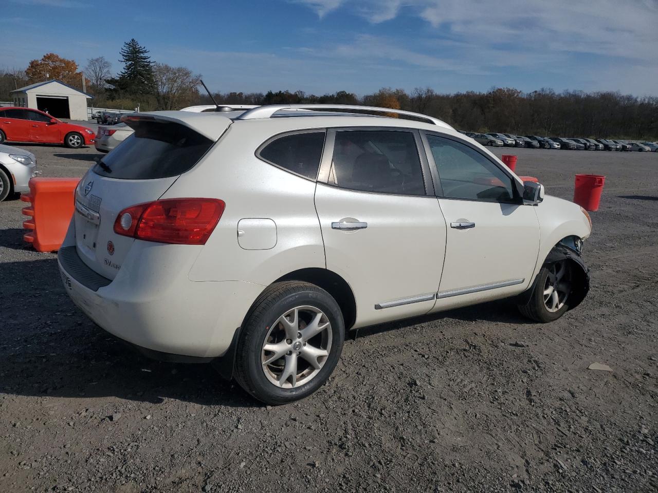 2011 Nissan Rogue - Image 3